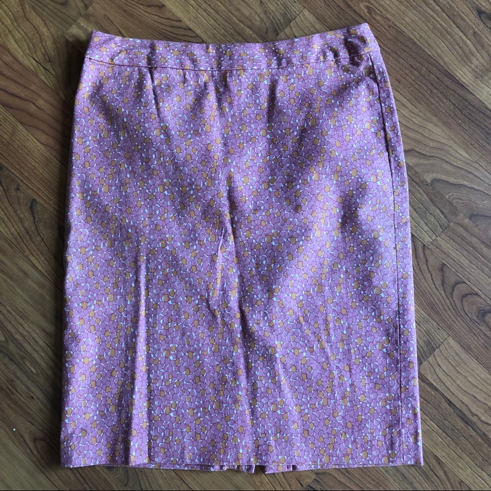 TALBOTS Pink and white pencil skirt - size 4